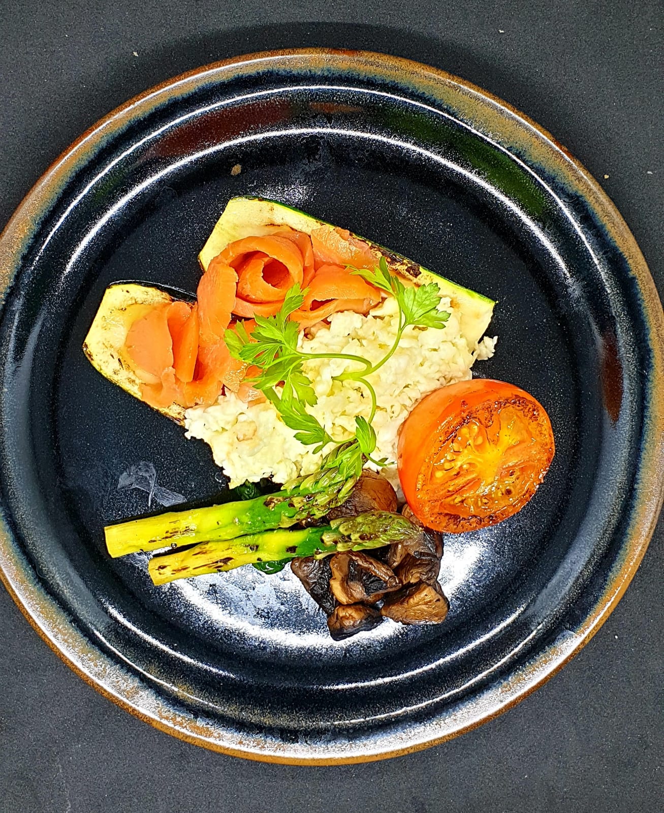 Smoked Salmon Egg white Scrambled on Zucchini (B)