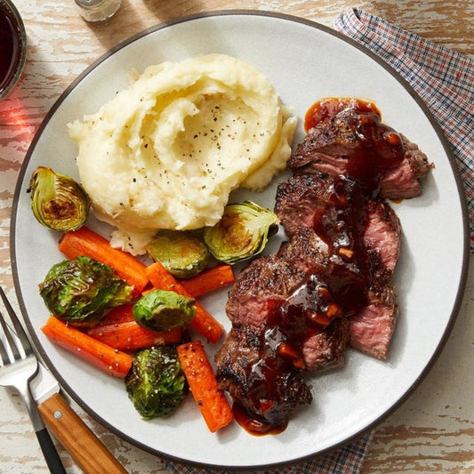 Beef Steak with Potato Leek Mash & Farm Roasted Veggies(S)