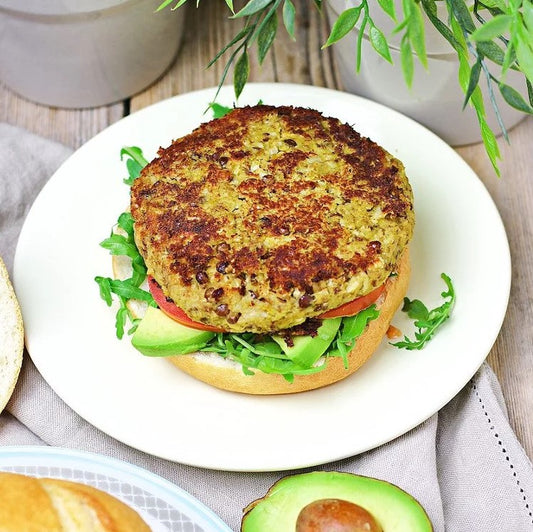 Falafel Burger with Hummus Aioli (P)