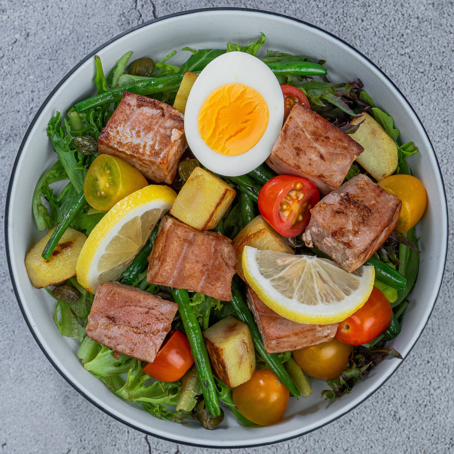 Grilled Summer Niçoise Salad(S)