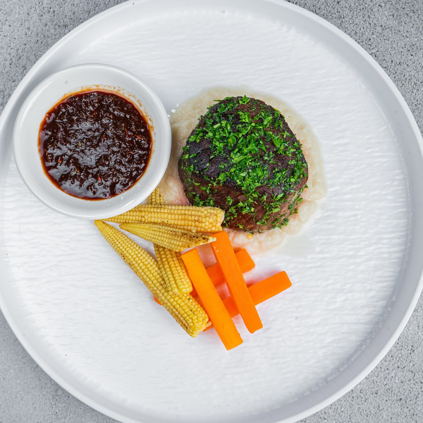Herb Marinated beef fillet with cauliflower mash(S)
