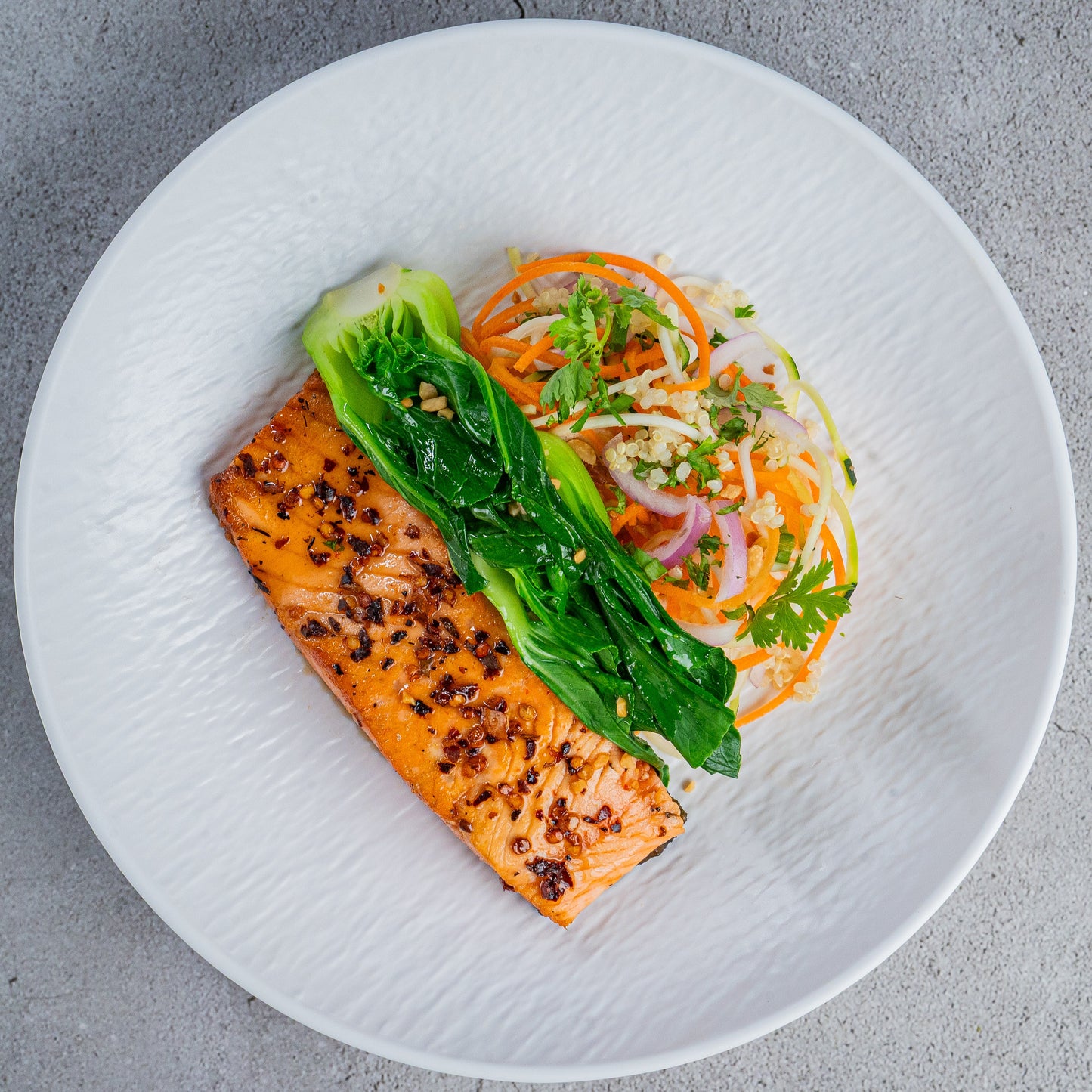Thai Salmon Papaya Salad (S)